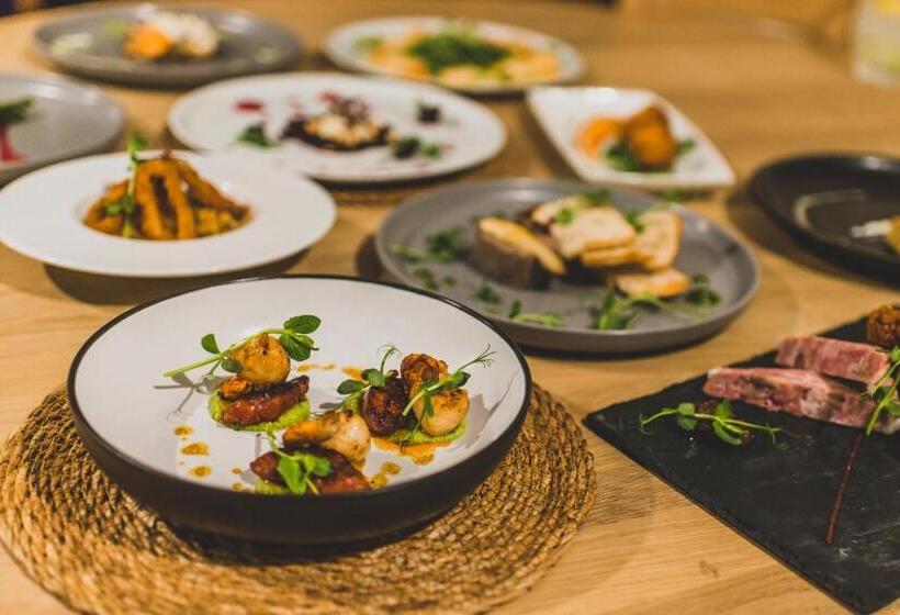 هتل Kedleston Country House B&b