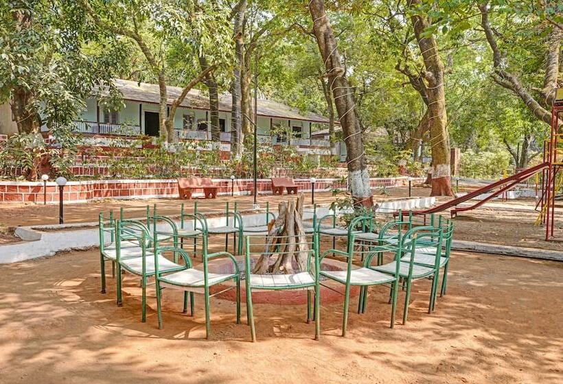 호텔 Treebo Cecil Resort, 600 Mtrs From Matheran Railway Station