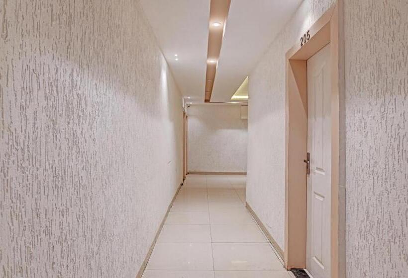 ホテル Treebo Trend Omkar