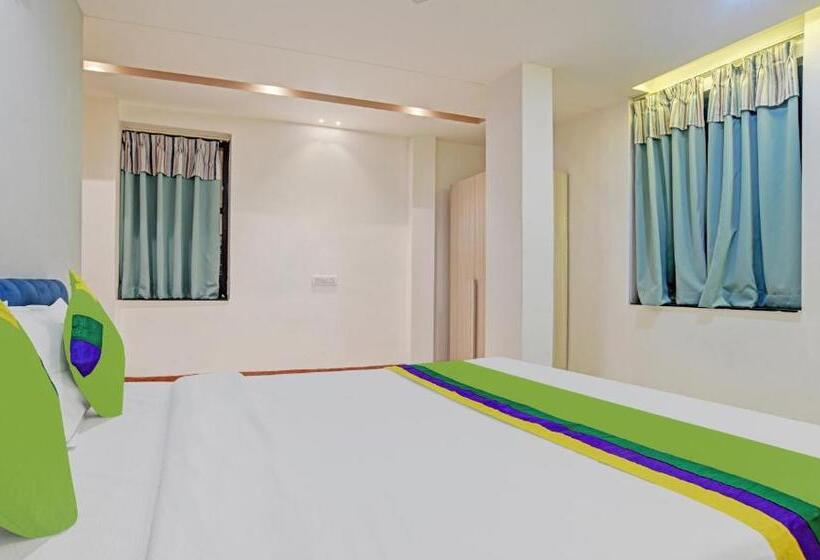 ホテル Treebo Trend Omkar