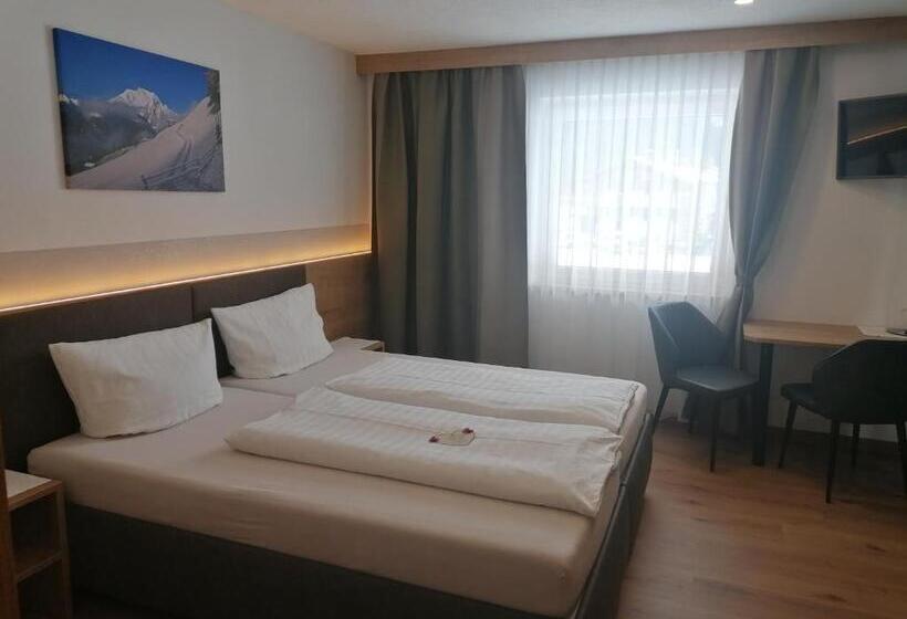 Пансион Gästehaus Holaus