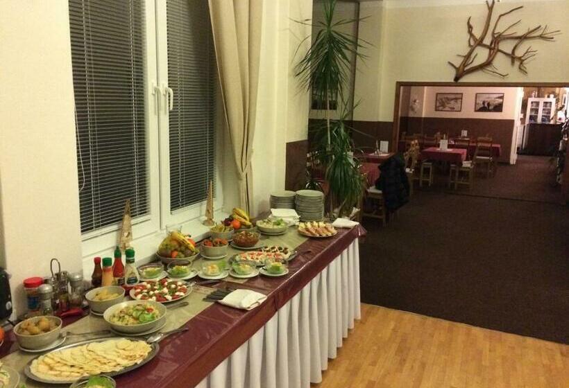 膳宿费 Penzión Poľana