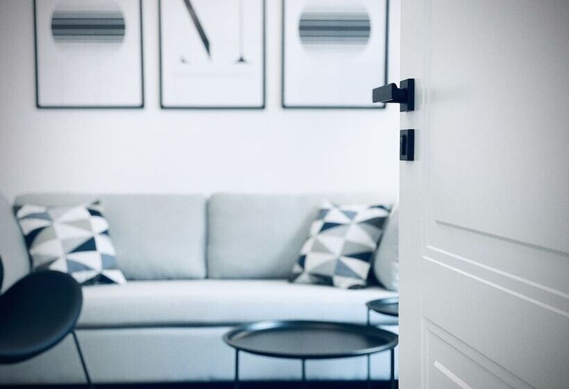 Pension Mono   Adults Only