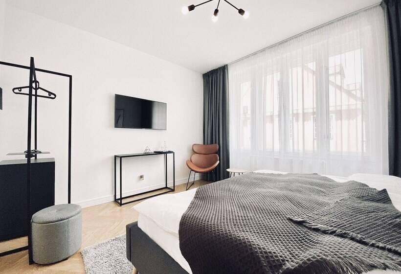 Pension Mono   Adults Only