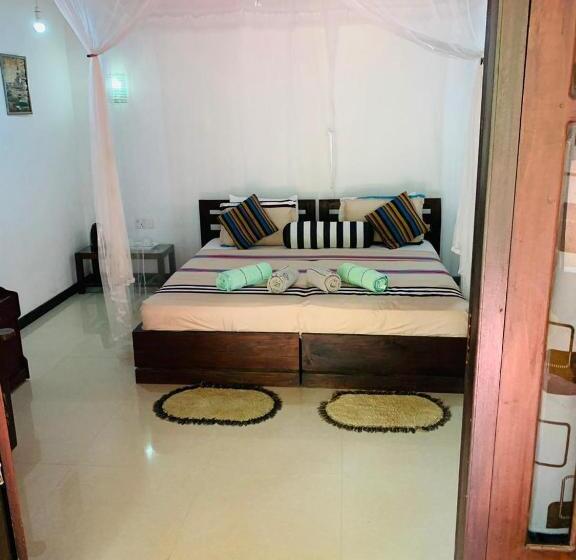 Hostel Little Cottage