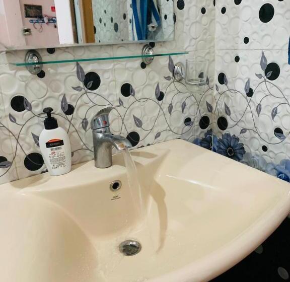 Hostel Little Cottage