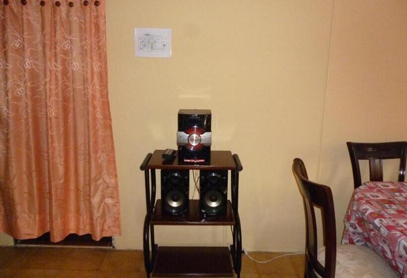 هاستل Posada Nativa Miss Casira