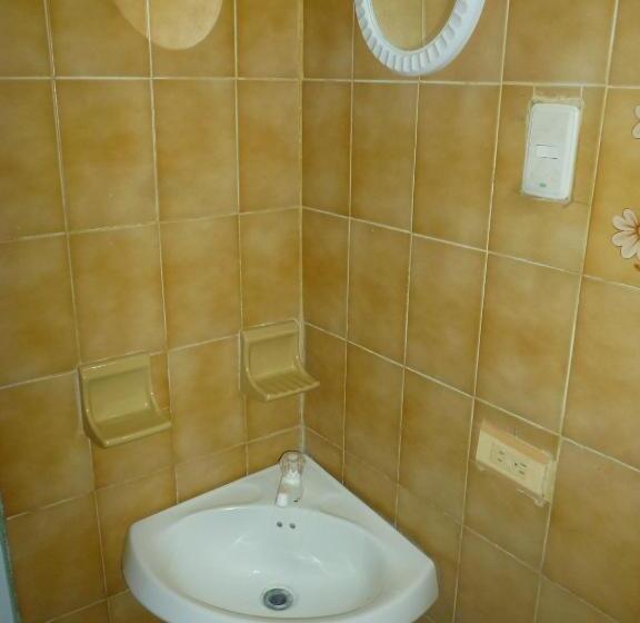 ユースホステル Posada Nativa Miss Casira