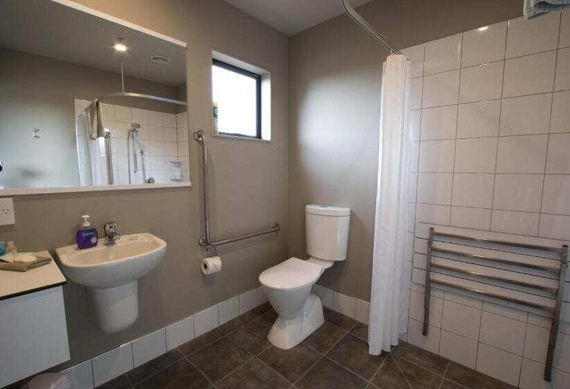 هاستل Stations Inn