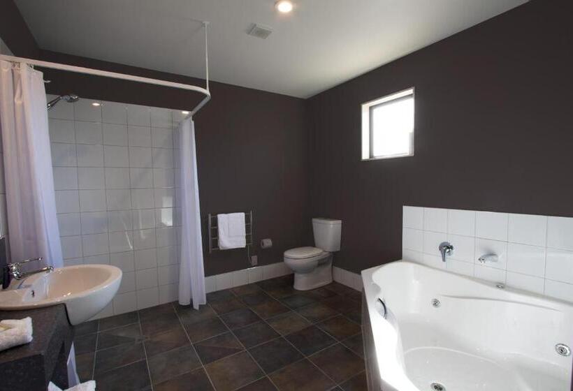 هاستل Stations Inn