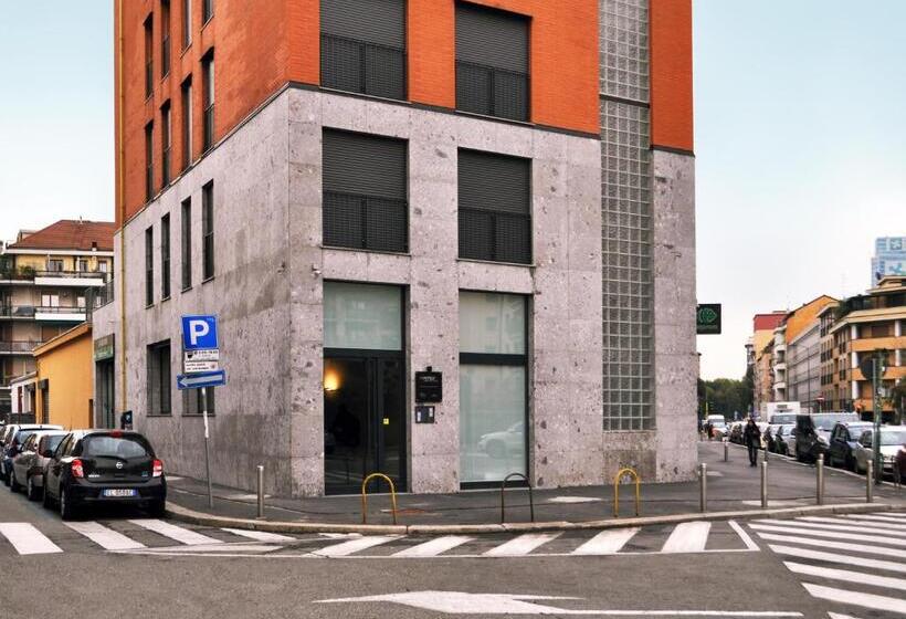 Bb Hotels Aparthotel Isola