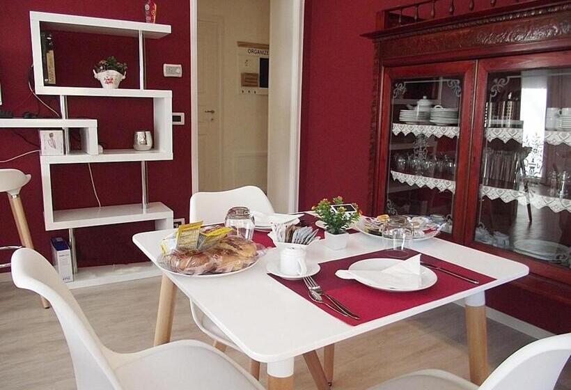 B&b La Casa Di Atena E Artemide