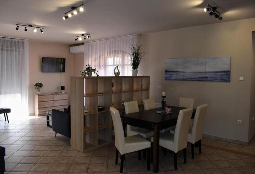 민박 árnyas Panzió Gödöllő