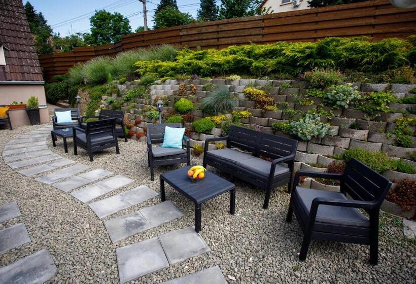 민박 árnyas Panzió Gödöllő