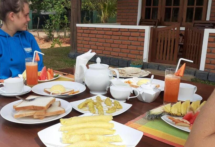 ベッドアンドブレックファースト Sigiriya Nature Resort