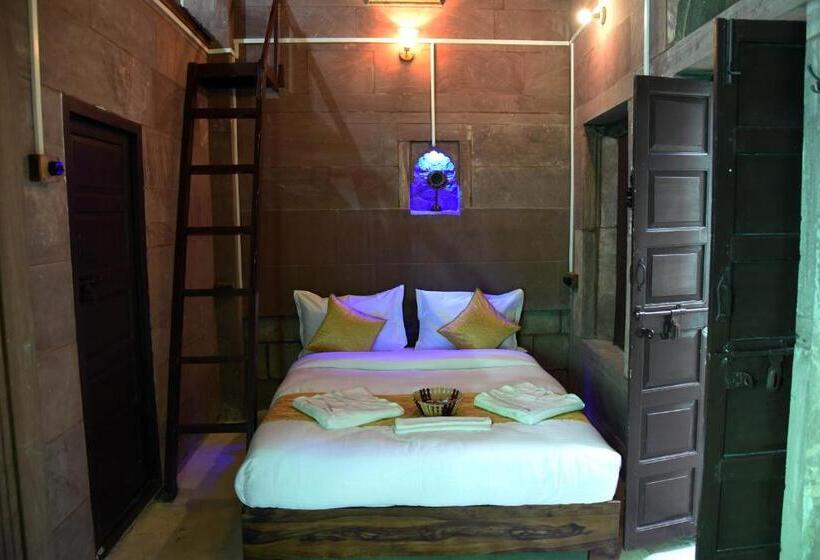 Bed and Breakfast The Thikana Heritage