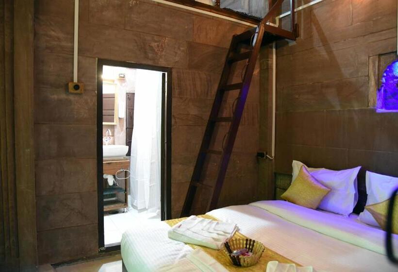 住宿加早餐 The Thikana Heritage