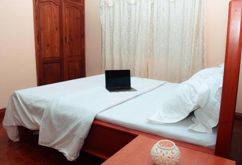 민박 Wakawaka House