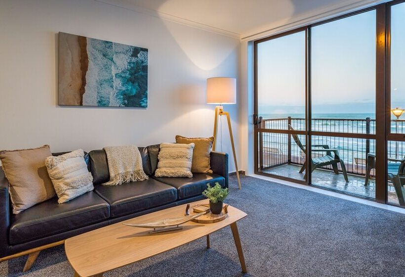 Esplanade Apartments