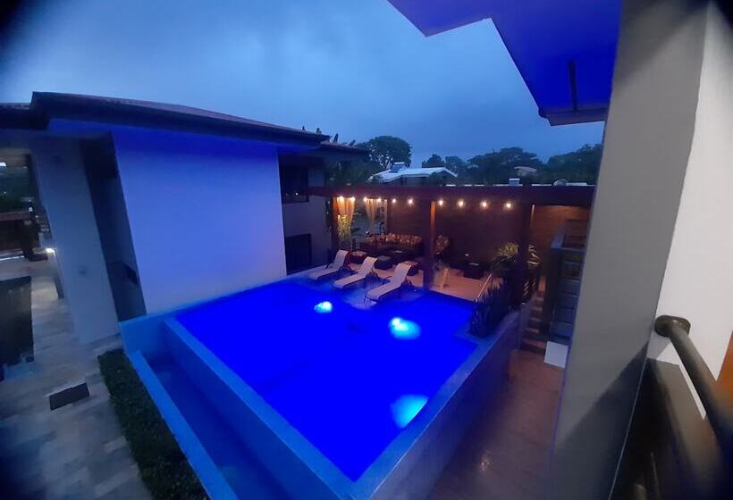 فندق Ballena Paradise Aparta