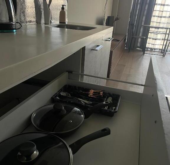 هتل Sea Breeze Apartments Lighthouse