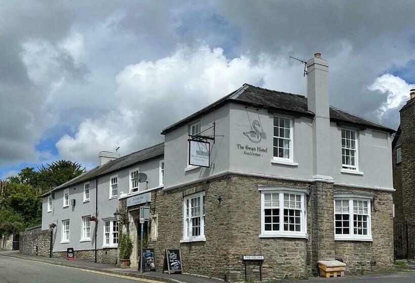 فندق The Swan