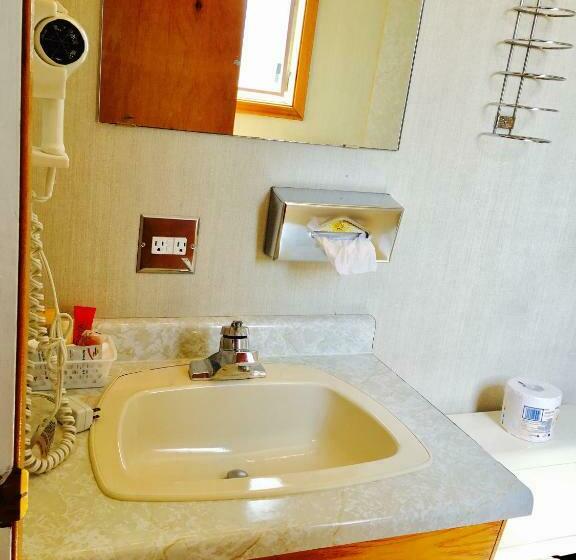 فندق على الطريق Laurie S Inn