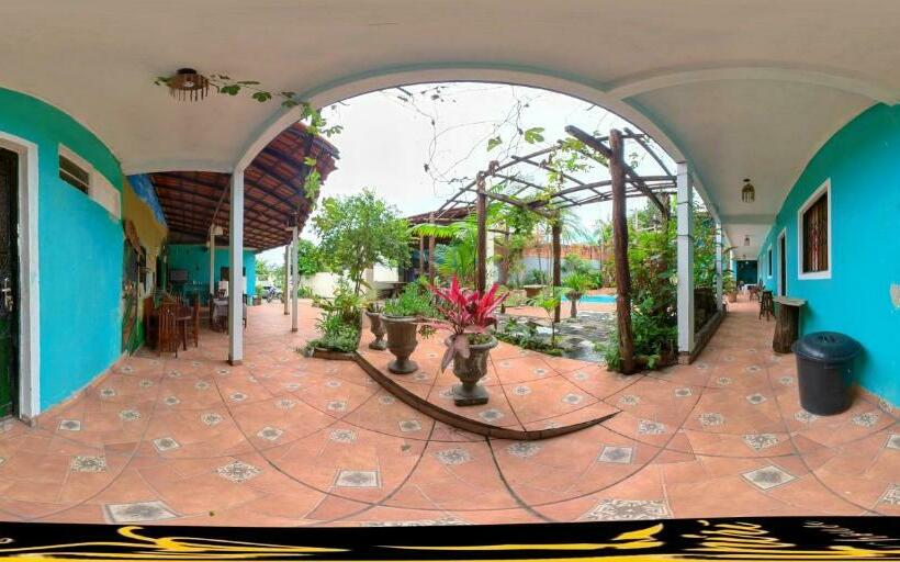 Pensjonat Arapiri Guest House