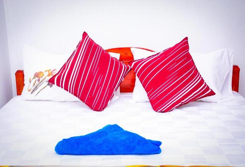 بنسيون Marcelin Family Villa