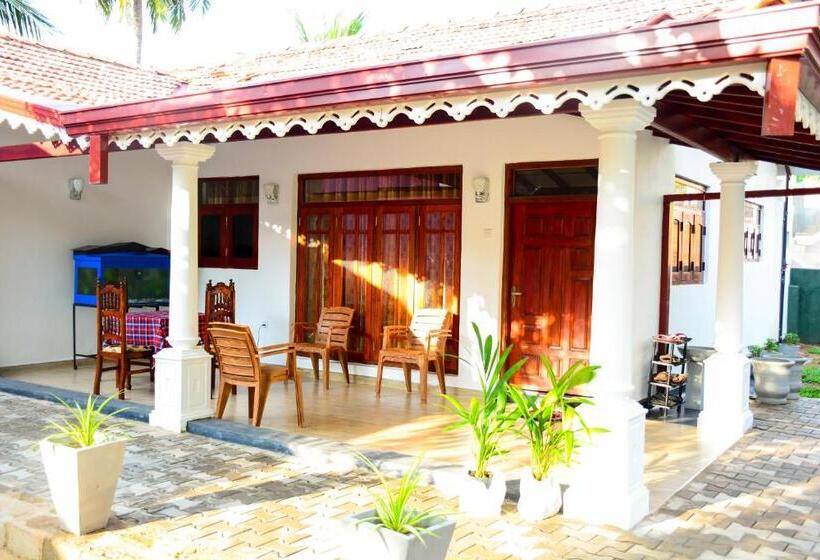 بنسيون Marcelin Family Villa