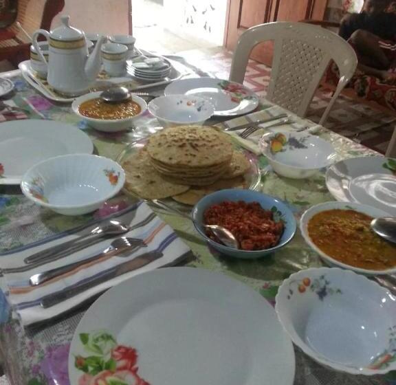 بنسيون Mirissa Niraj Guest