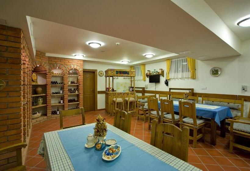 펜션 Penzión Paula