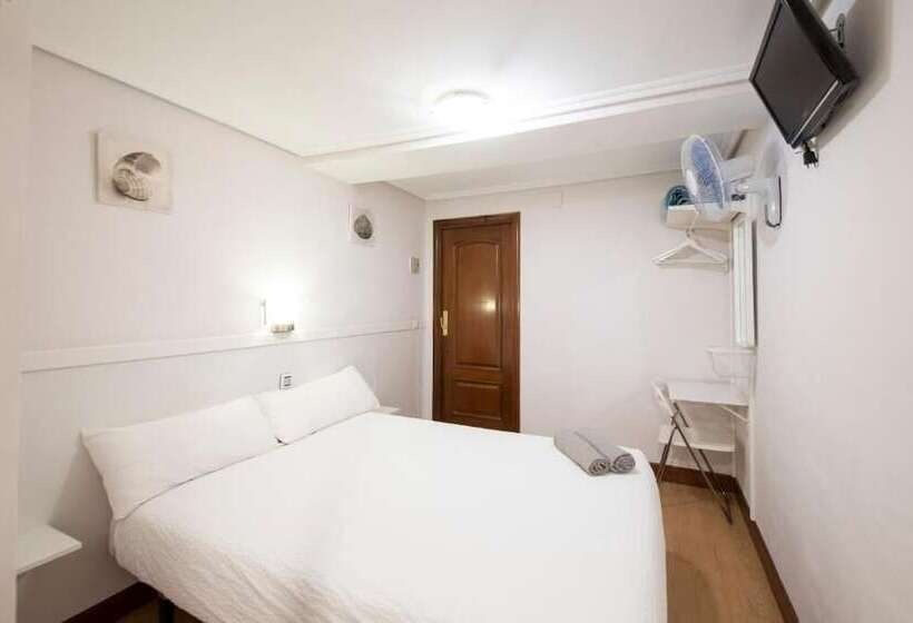 Pensión Santa Clara