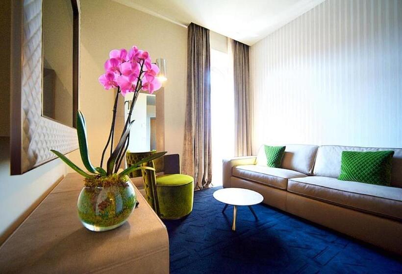 פנסיון Vittoriano Luxury Suites