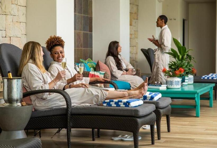 منتجع Santé Wellness Retreat & Spa