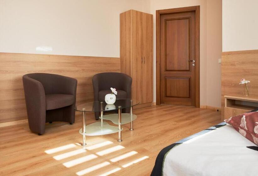 استراحتگاه Trakaitis Apartments In Villa