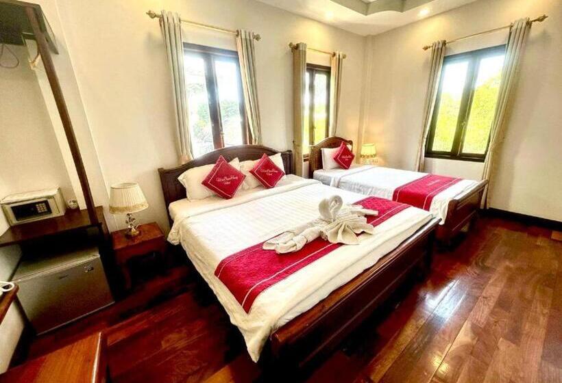 Villa Bouathong Hotels