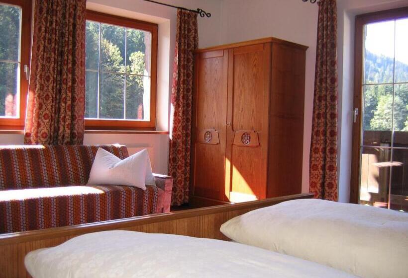 住宿加早餐  Pension Waidmannsruh