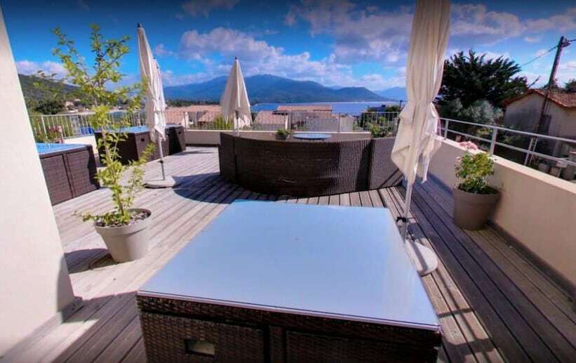 Casa Murina Hôtel Demeure Ecologique