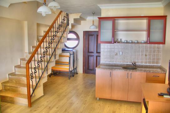 리조트 Dardanos Yerleskesi Uygulama Oteli