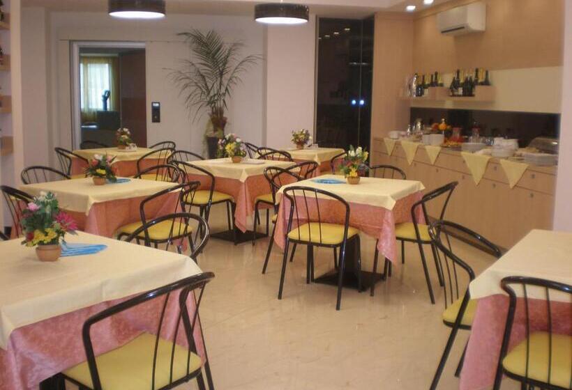 Groane Hotel Residence