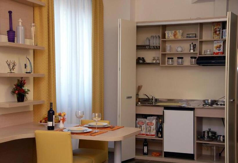 Groane Hotel Residence