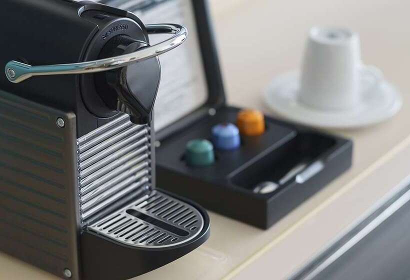 Hilton Okinawa Chatan Resort