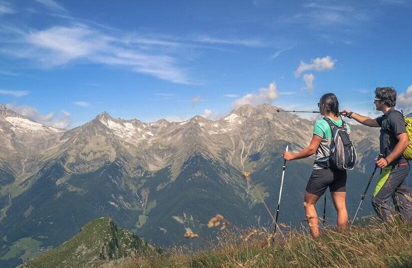 בית מלון כפרי Ahrner Wirt Apartments