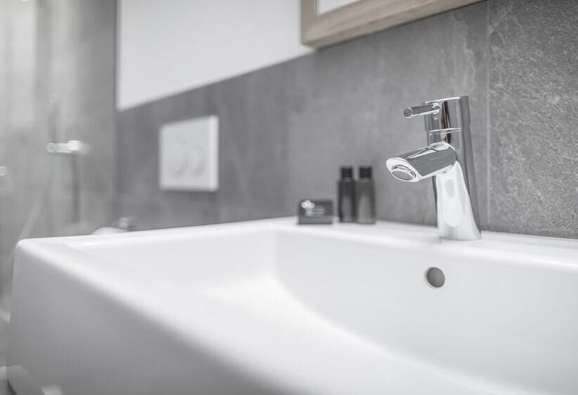 בית מלון כפרי Ahrner Wirt Apartments