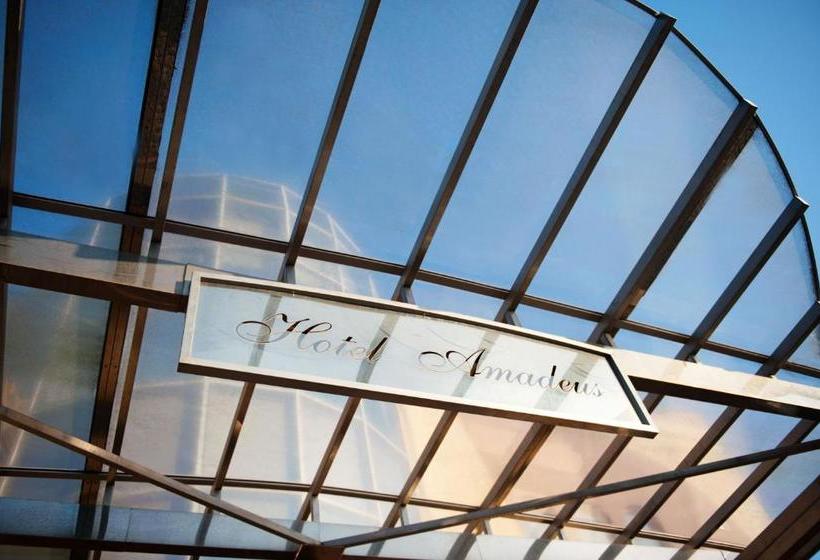 בית מלון כפרי Amadeus