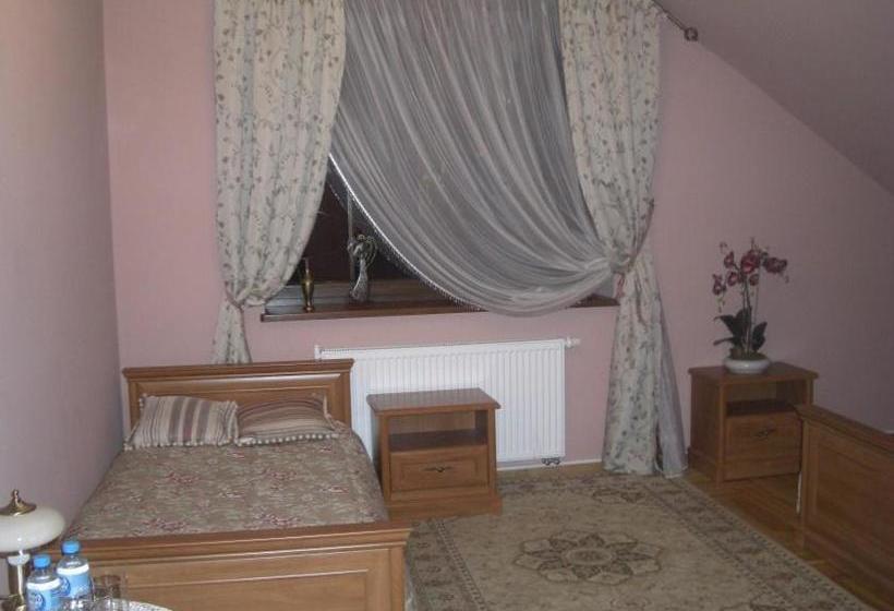 בית מלון כפרי Dom Bankietowy Arkadia