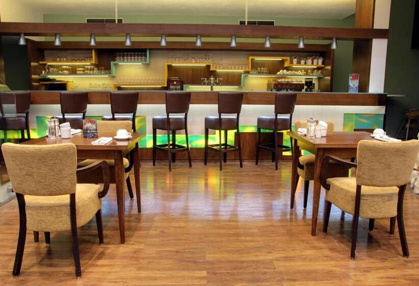 هتل Baltaci Atrium