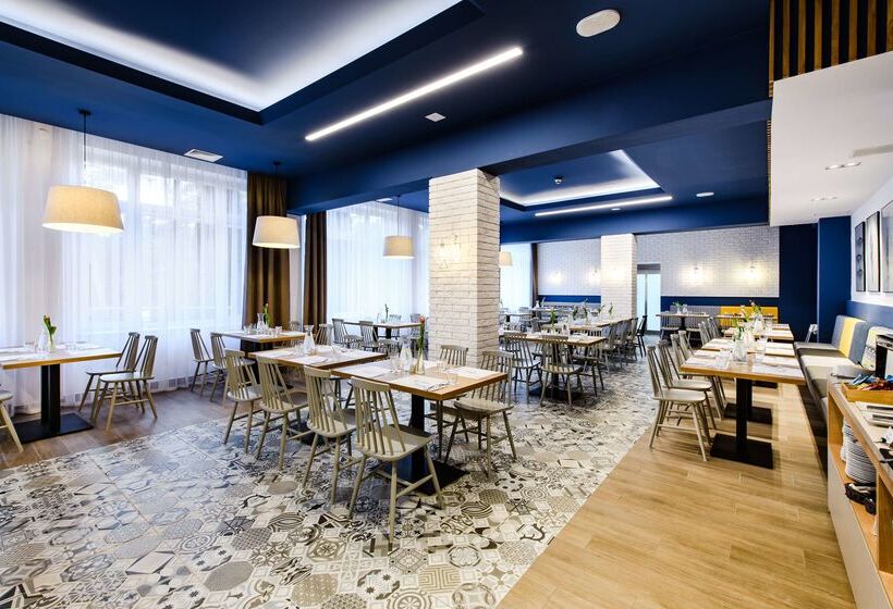 Отель Best Western Jurata