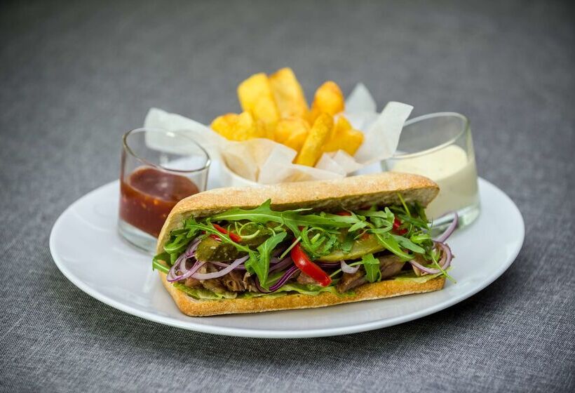 Отель Best Western Jurata